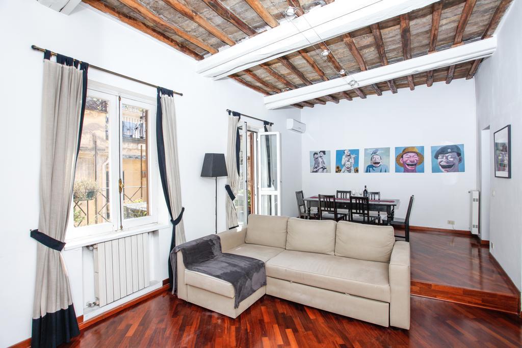 Pantheon Square Family Apartment Rom Exteriör bild